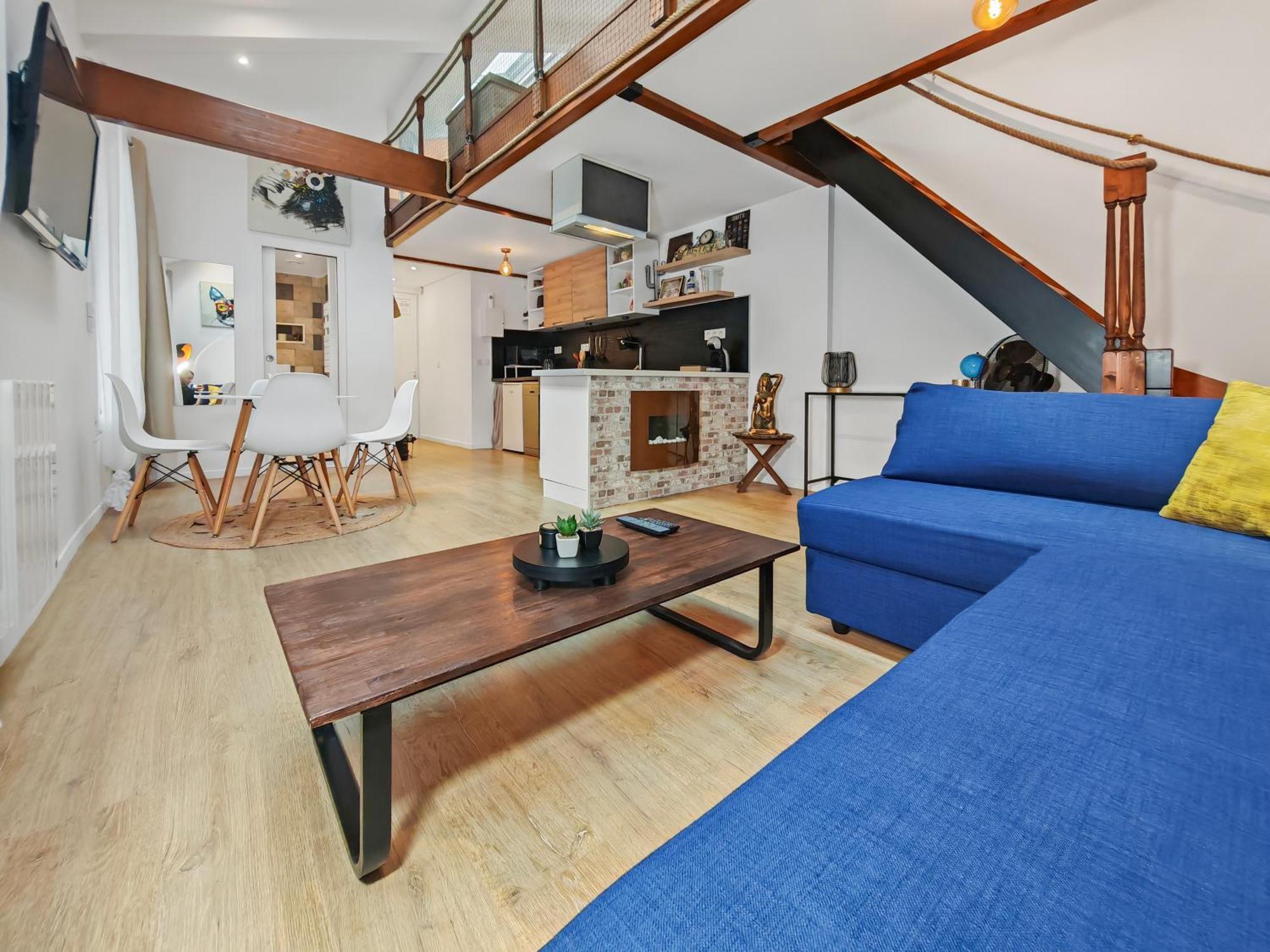 Loft Duplex A 2 Min De Paris - Parking Gratuit Apartment *